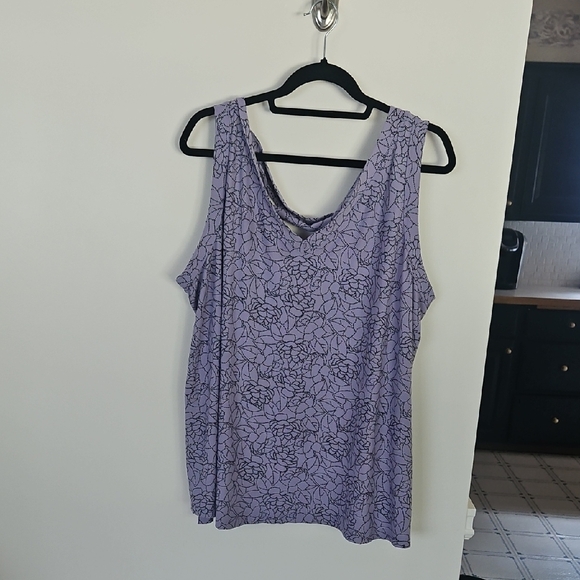 Livi Active Lavender Floral Tank Top - Picture 1 of 4